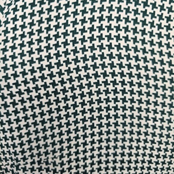Talbots Houndstooth Pattern Green & White Button Down Blouse - Picture 8 of 8